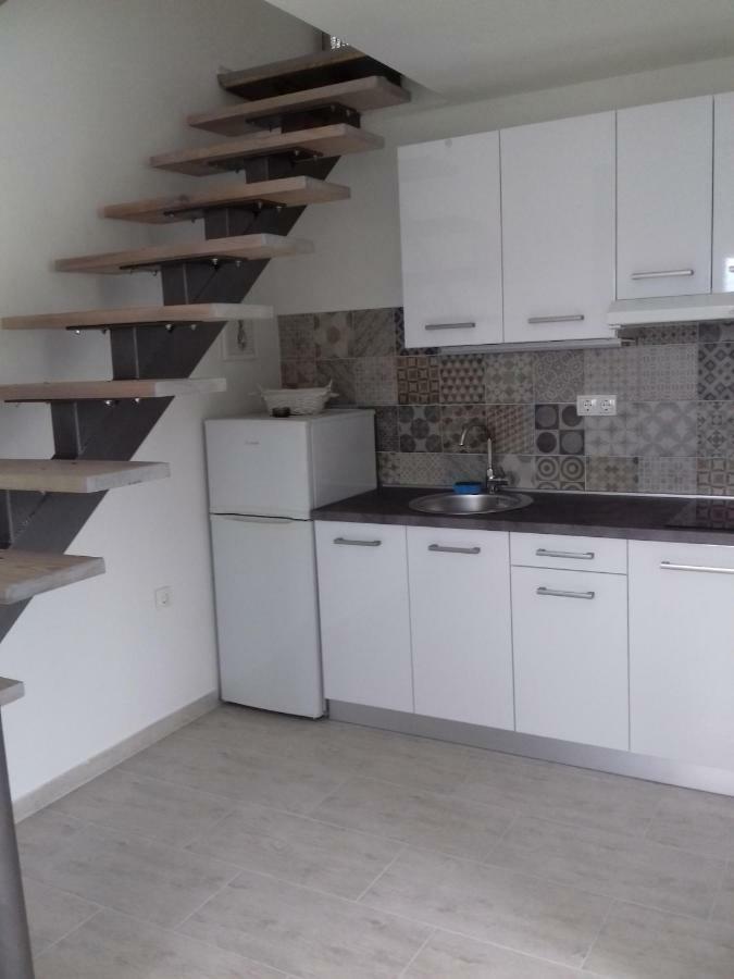 דירות סלאטינה Apartman Nena מראה חיצוני תמונה